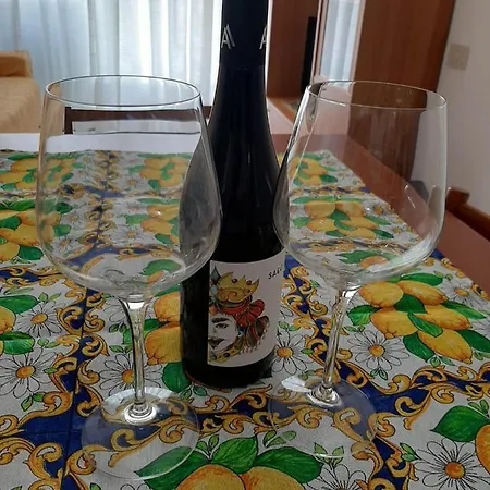 Nni Gecchi * تْشيفالو